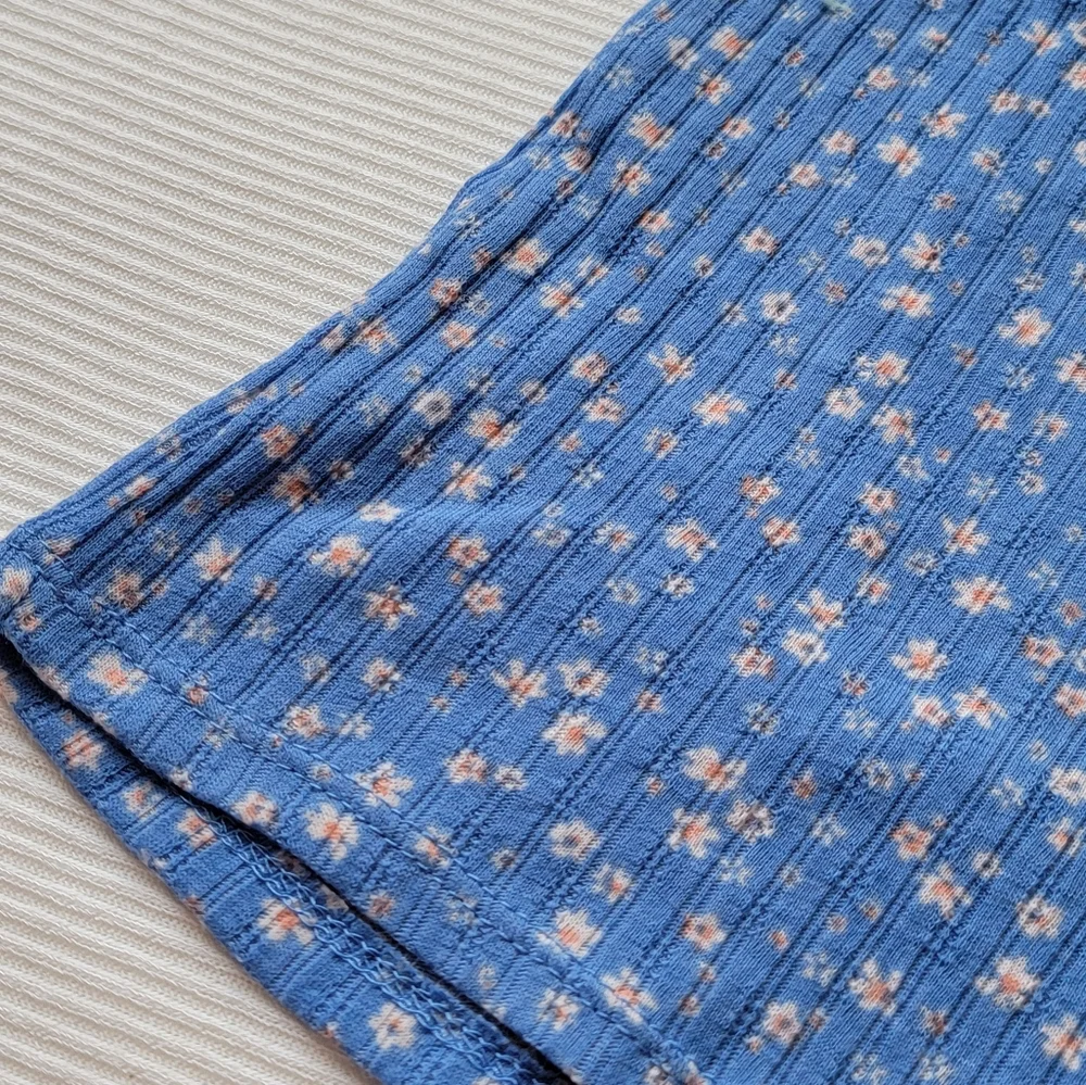 Floral Ribbed Spaghetti Strap Tank Top | Art Class